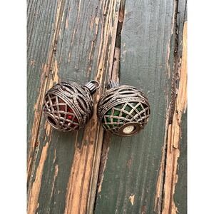 Godinger Christmas Ornament Pepper Shakers Green Red‎ Vintage Metal